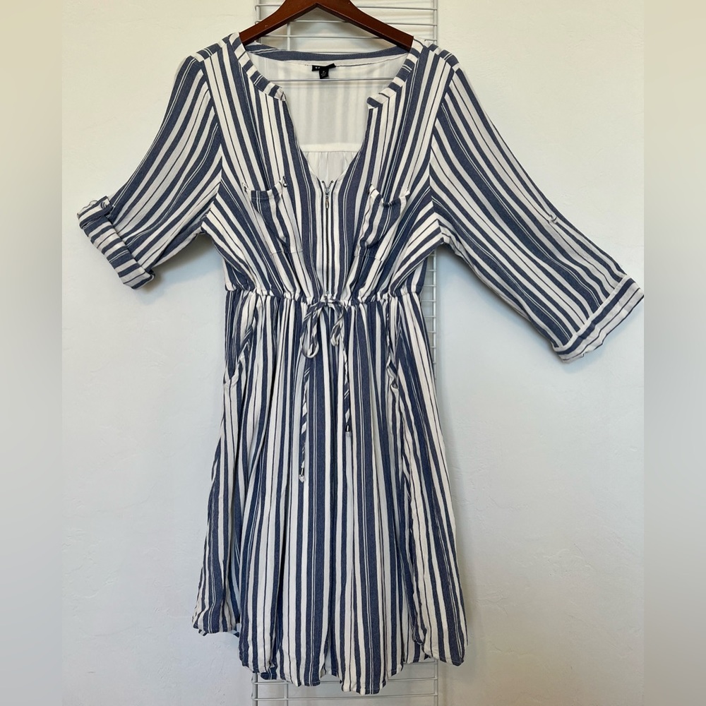 Torrid size 2 blue/white shirt dress